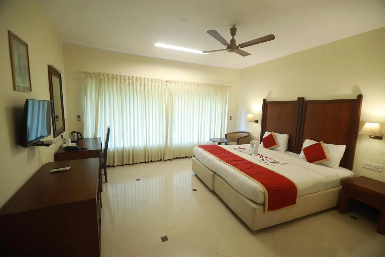 Hotel Abhirami Thiruvananthapuram 5*,